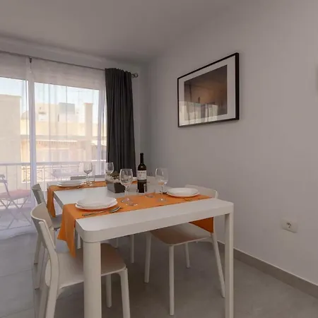 Mego 6 - Two Bed * Los Cristianos (Tenerife)