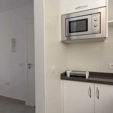 Mego 6 - Two Bed Los Cristianos (Tenerife)