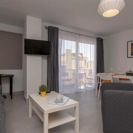 Mego 6 - Two Bed